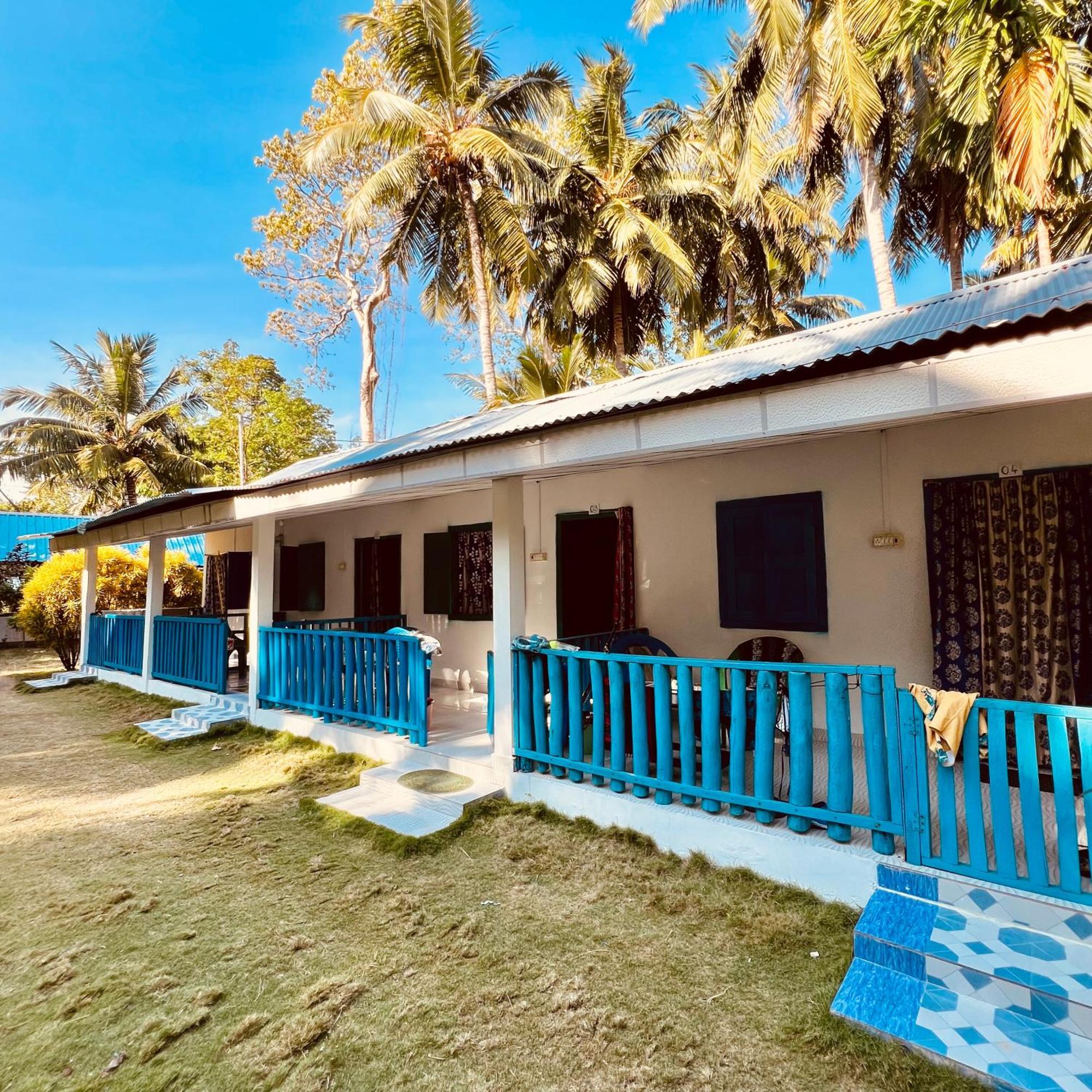 Blue Sea Restaurant & Bungalows Sitapur Eksteriør billede